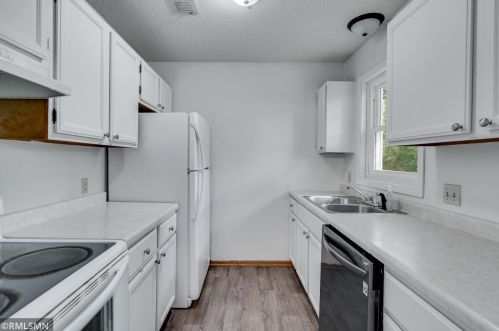 3340 Berwood Ct, Saint Paul MN  55127-5081 exterior