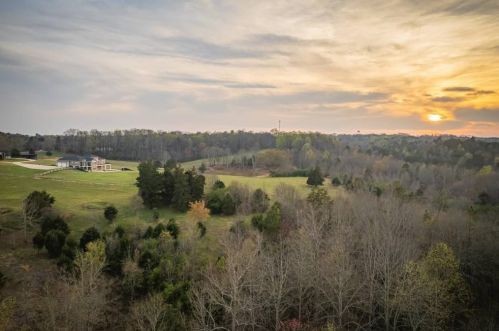 2473 Gumlog Rd, Martin, GA 30557-4319