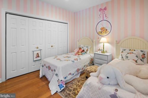 468 State Rd, Princeton NJ  08540-1412 exterior