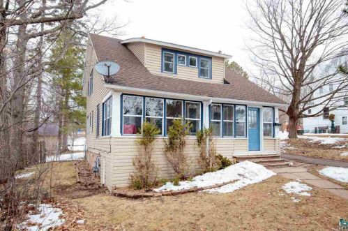 17 Mankato St, Duluth, MN 55803-1842