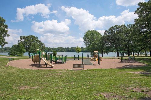 765 Belmont Ln, Saint Paul MN  55109-3508 exterior