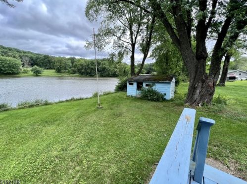 331 Lakewood Ter, Fredon, NJ 07860-7000