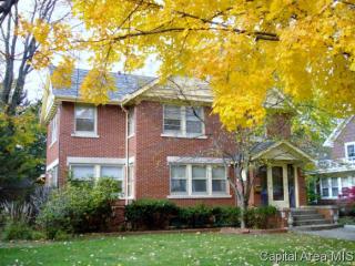 1560 Cherry St, Galesburg, IL 61401-1821