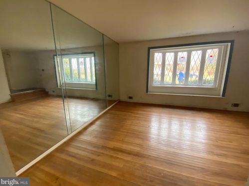 1906 Longmead Rd, Silver Spring MD 20906-1929 exterior