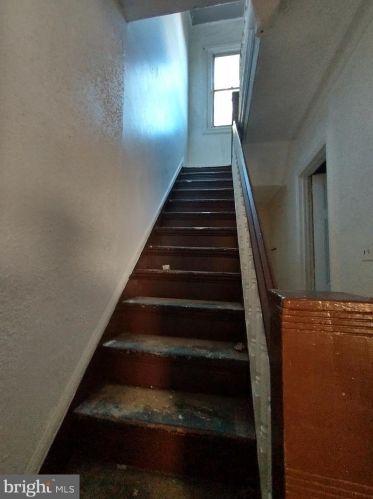 1946 23 St, Philadelphia PA 19145-2602 exterior