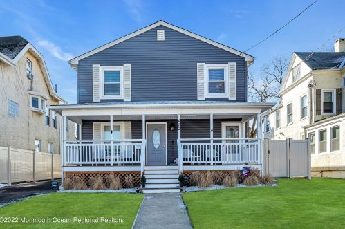 410 4th St, Tinton Falls NJ  07712-2157 exterior