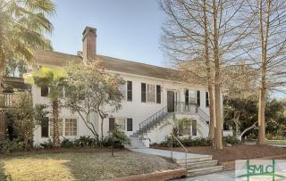 625 46th St, Savannah, GA 31405-2439