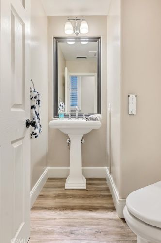 8208 Bailey Way, Anaheim CA  92808-2532 exterior