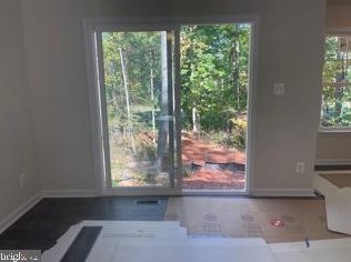 201 Fairway Dr, Locust Grove, VA 22508-5452