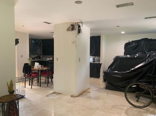 1362 Ruberta Ave, Glendale, CA 91201-1410