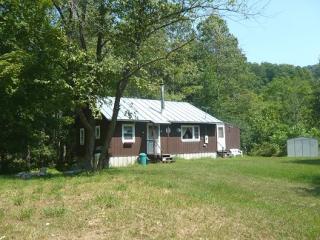 7 Moxley Rd, Chelsea, VT 05038-9080