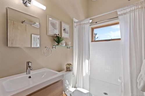 34838 Forest Estates Rd, Lakewood CO 80439 exterior