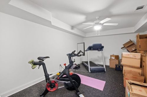 4800 Huntley Dr, Atlanta GA  30342-2732 exterior