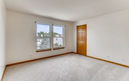 308 Century Dr, Pingree Grove IL  60140-4014 exterior