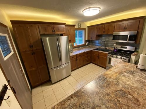 2960 Honey Creek Rd, Honey Creek, IL 61015-9608