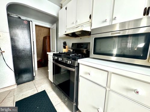 6626 Eastwood St, Philadelphia PA  19149-2330 exterior