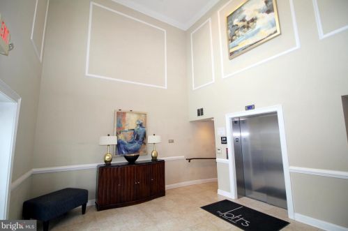 968 Robbinsville Edinburg Rd, Trenton NJ  08691-4205 exterior