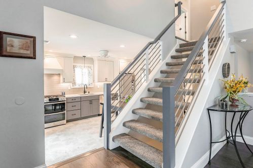 32 Cotswold Cir, Tinton Falls, NJ 07712-2644