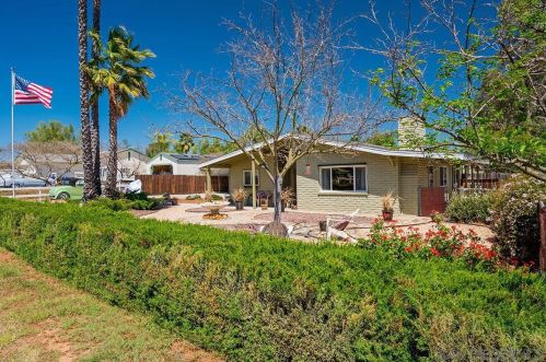 1953 Rowley Ave, Ramona, CA 92065-3230