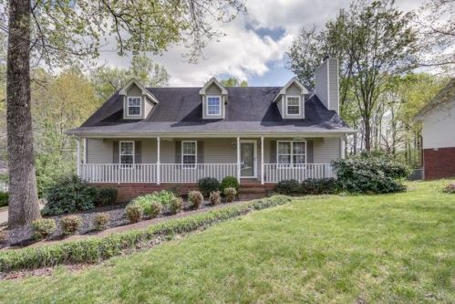 157 Hickory Hollow Dr, Dickson, TN 37055-3350