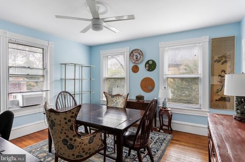 135 Warwick Rd, Tavistock NJ  08033-3706 exterior