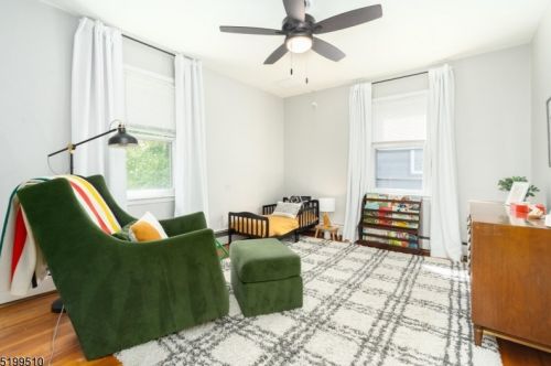 86 Midland Blvd, Maplewood NJ  07040-1810 exterior