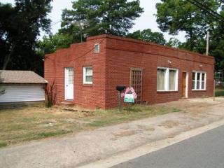 502 Robert Toombs Ave, Washington, GA 30673-2040