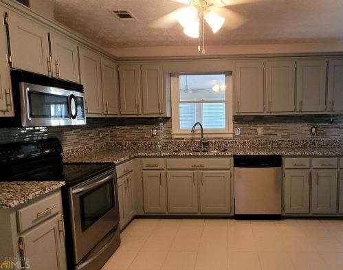 3527 Tiffany Dr, Conyers GA  30013-2955 exterior