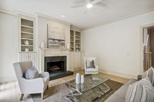 33 Habersham Cove Dr, Atlanta GA  30305-5402 exterior