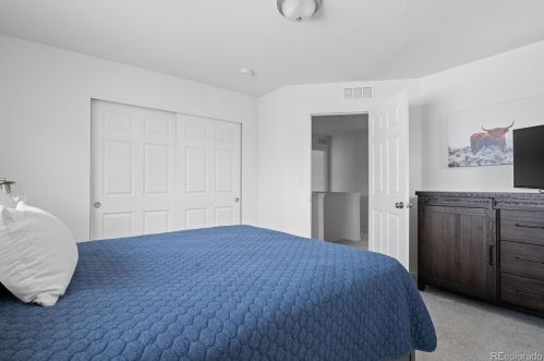 4568 Quemoy St, Aurora CO  80019-6025 exterior