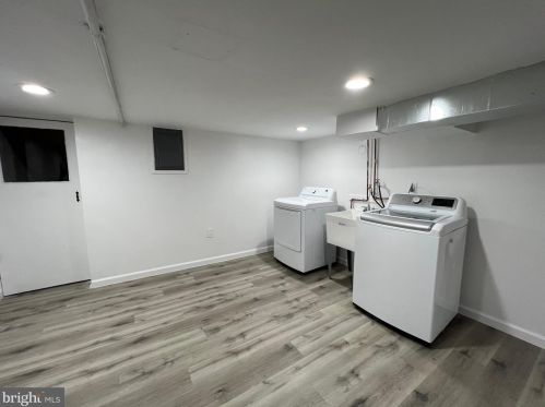 551 Gilham St, Philadelphia PA  19111-5230 exterior