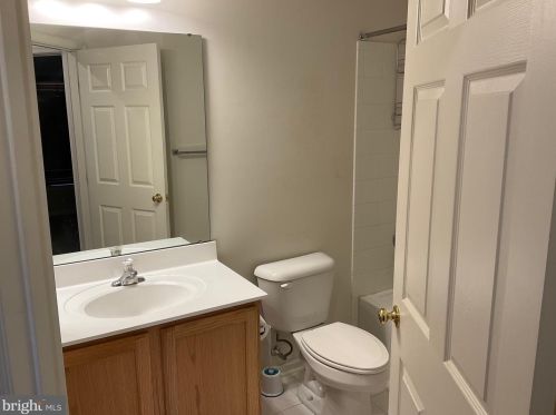 31 Lullwater Way, Falling Waters WV  25419-4338 exterior
