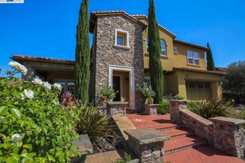 496 Bridle Ct, San Ramon, CA 94582-5950