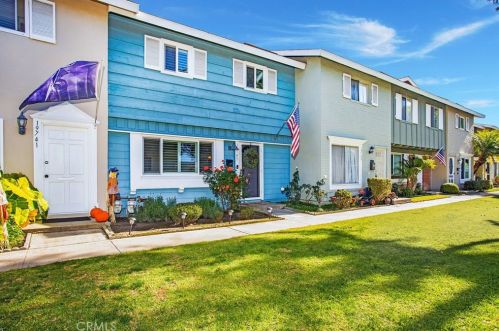19745 Keswick Ln, Huntington Beach CA  92646-4246 exterior