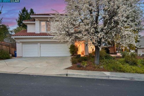205 Rustic Pl, San Ramon, CA 94582-5618