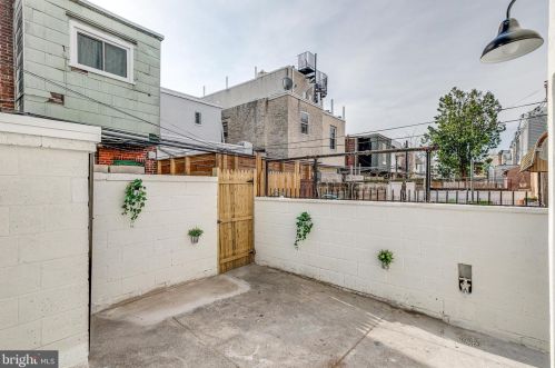 1513 16th St, Philadelphia PA  19121-4204 exterior