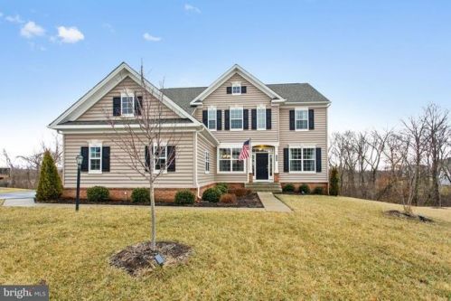 13409 Arcadian Dr, Leesburg, VA 20176-5027