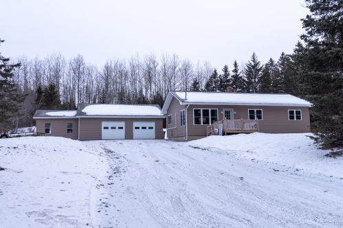 178 Hillside Rd, Saint Agatha, ME 04772-6113