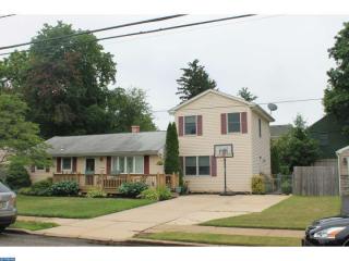 19 Sunset Blvd, Trenton, NJ 08690-3940