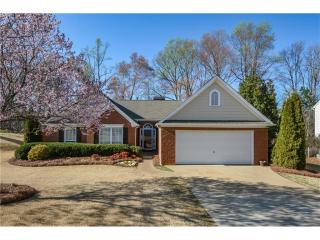 3870 Plantation Mill Dr, Buford, GA 30519-1971
