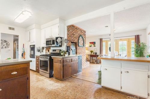 2597 Central Ave, Riverside CA  92506-3409 exterior