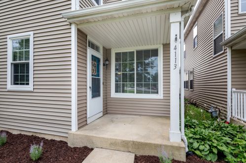 4113 Rivertowne Dr, Plainfield, IL 60586-6902