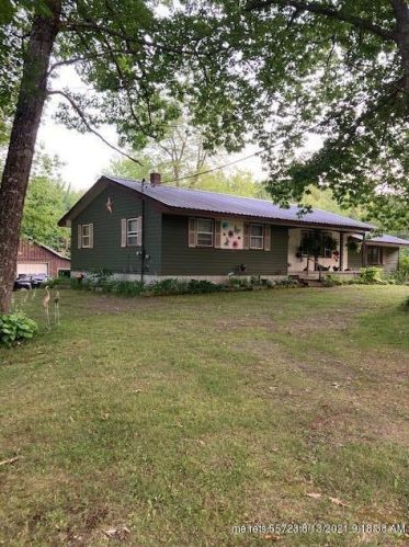 535 Charleston Rd, Charleston, ME 04422-3114
