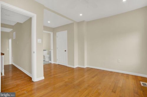 1435 Juniper St, Philadelphia PA 19147-4924 exterior