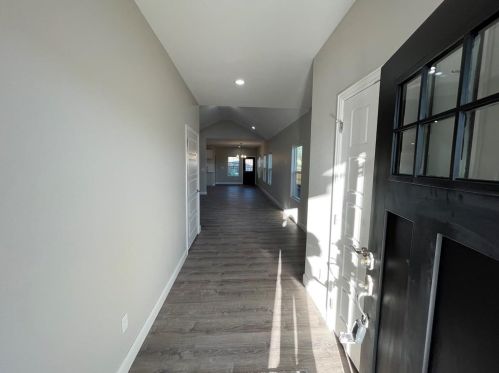 10300 Lone Pne Ln, Fort Worth TX  76108-3958 exterior