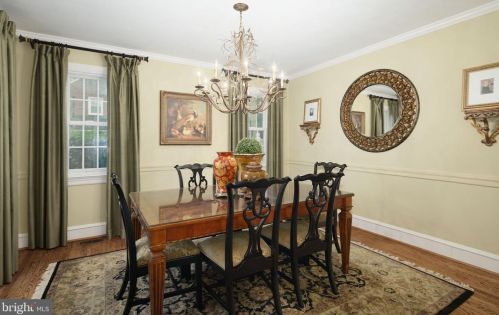 730 Redman Ave, Haddonfield NJ 08033-2744 exterior