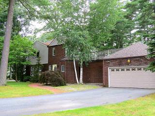 3 Veronica Ct, Coventry, RI 02816-6429