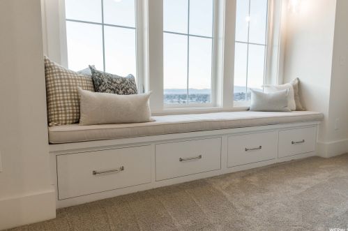 379 Sarah St, Providence UT 84332-9637 exterior