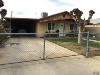 681 Meyer St, Arvin, CA 93203-1718