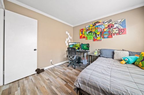 4200 Alderdale Ave, Anaheim CA  92807-2837 exterior